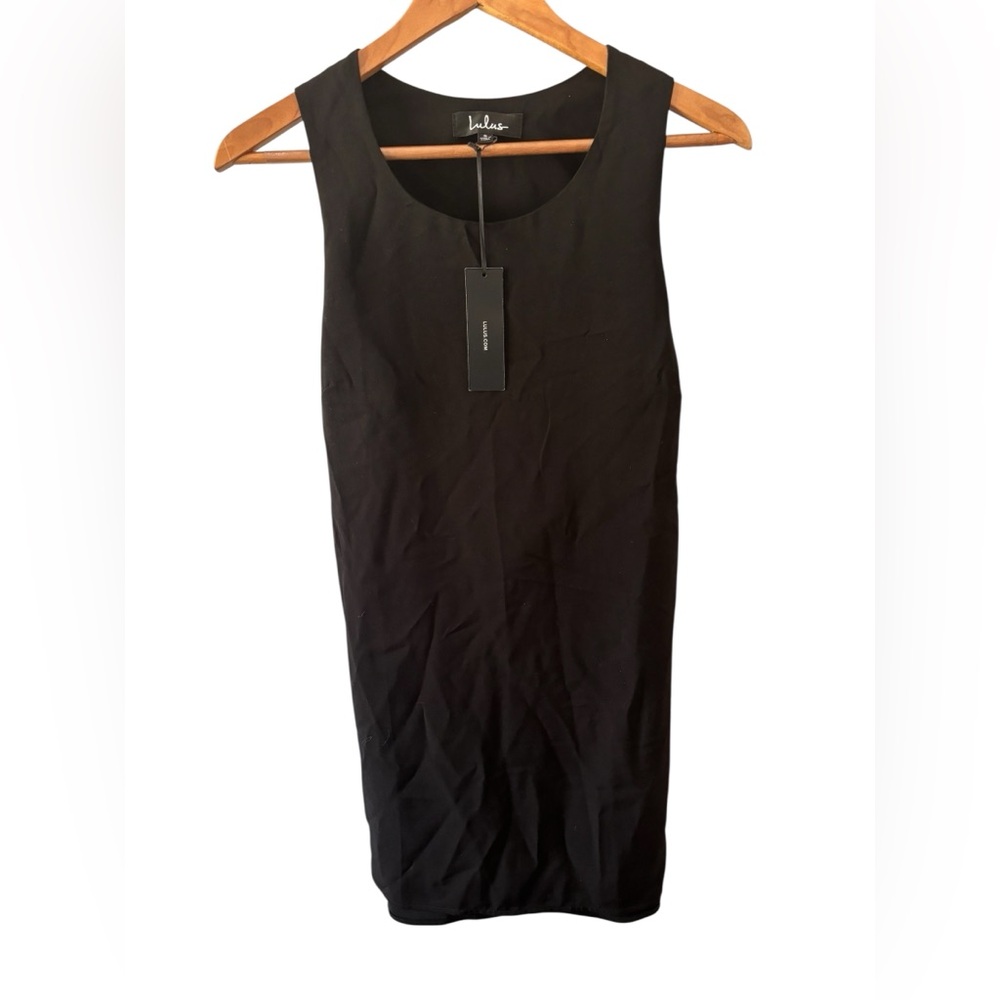 Lulu's Classic Black Dress Womens Size‎ Small Back Cutout NWT LBD